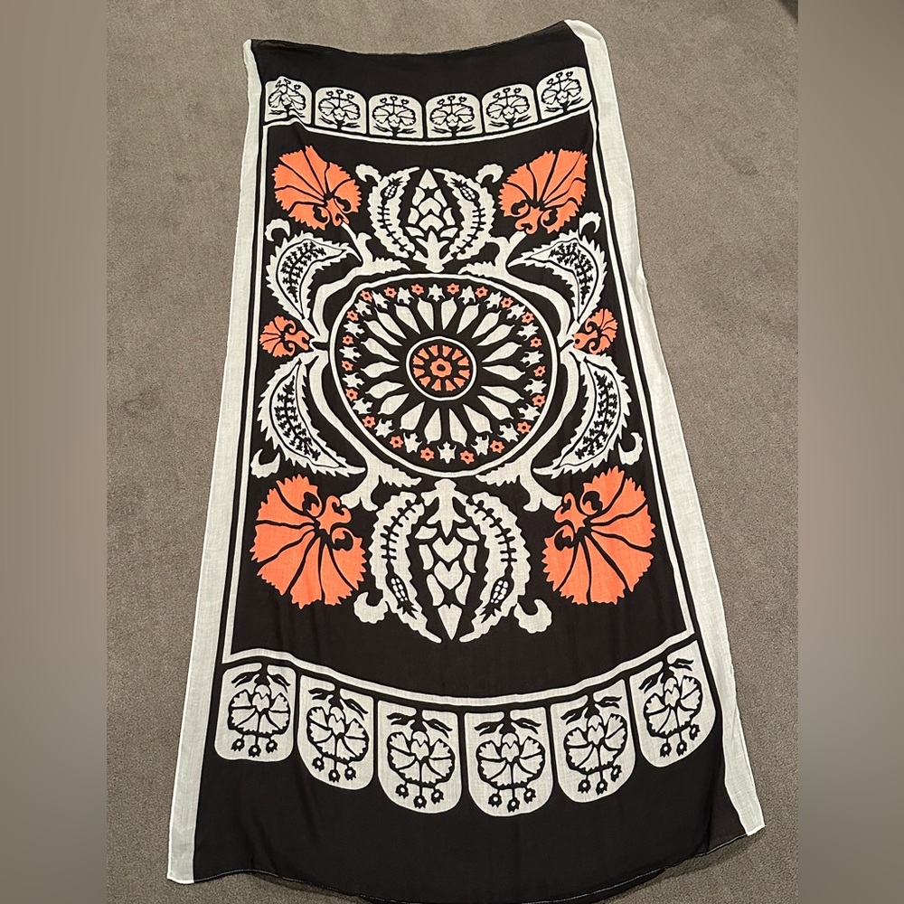 Scarf - Picture 2 of 2